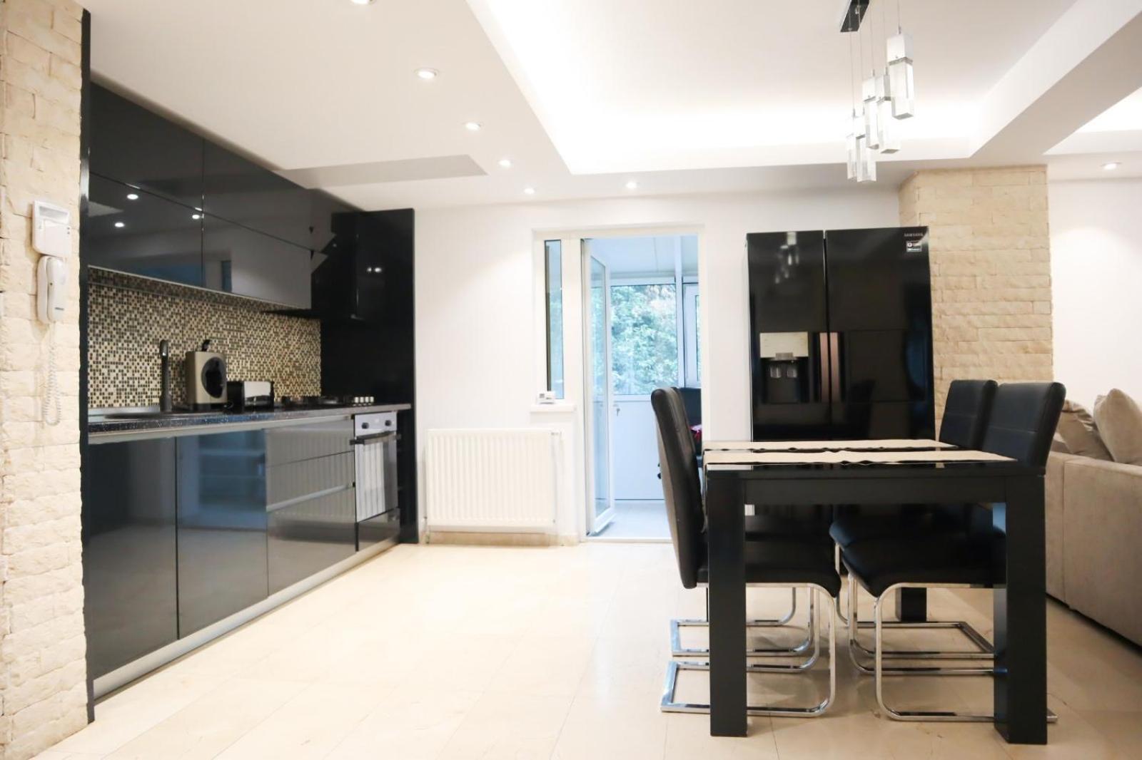 Central Apartament Bulevardul Decebal Bucureşti Ngoại thất bức ảnh