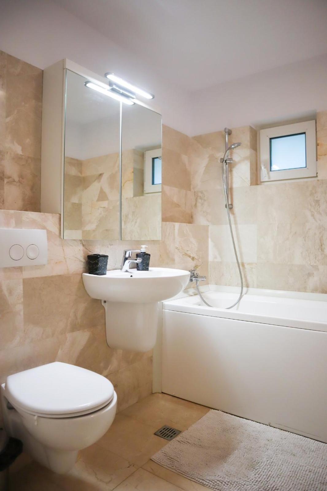 Central Apartament Bulevardul Decebal Bucureşti Ngoại thất bức ảnh
